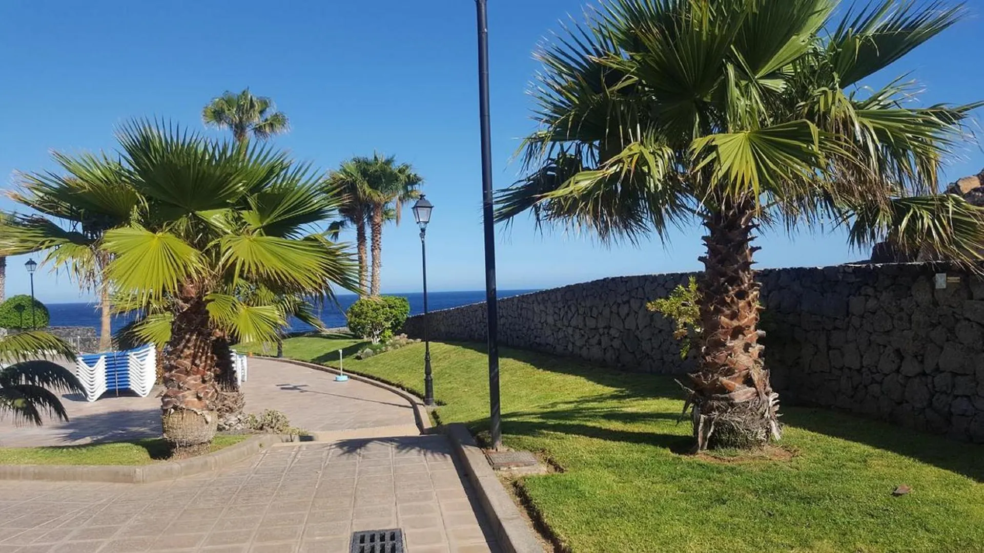 Wonderful Pools Rocas Del Mar Apartment Costa Del Silencio